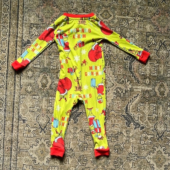 The Grinch One Piece Pajama size 18 months - Picture 4 of 4